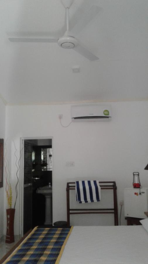 Ceylonika Rest Hotel Bentota Buitenkant foto
